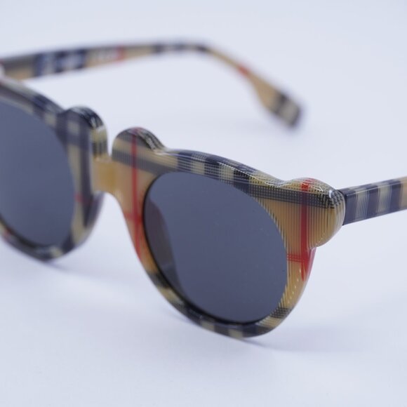 Burberry Kids JB4355 377887 Sunglasses Vintage Check Round Frame, Grey Lenses - Picture 9 of 10